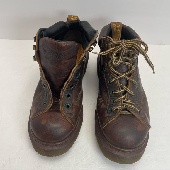 Vintage Dr Martens men’s size 7 Lace up Boots made in England leather - Picture 3 of 8